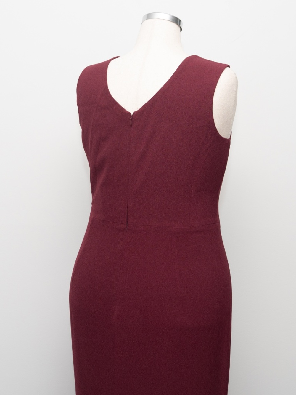 Dress the Population - Sandra Gown - Picture 12 of 13